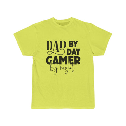 Dad by Day Gamer by Night Men's Short Sleeve Tee